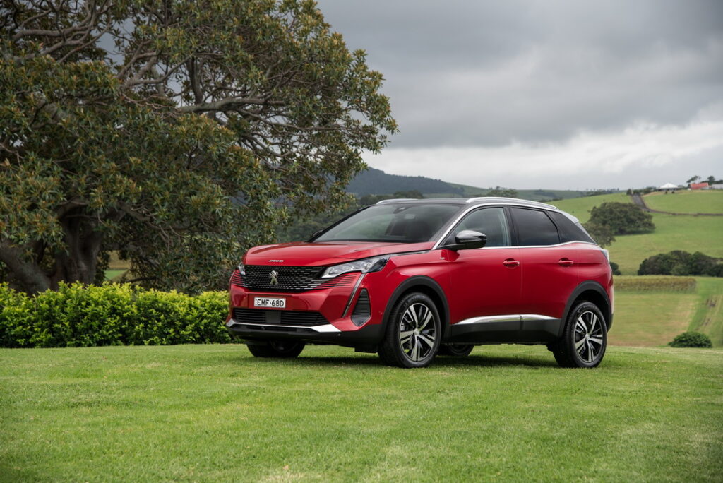 Peugeot 3008 II restyling Red
