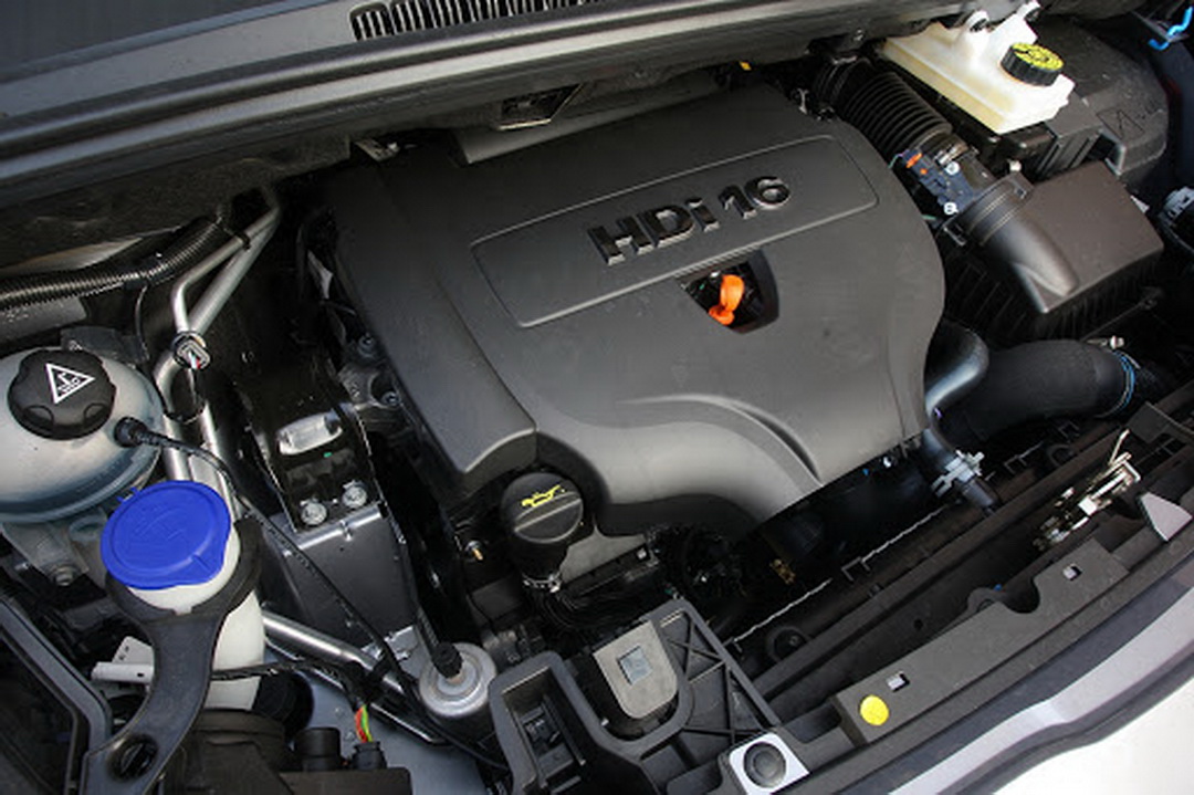  Peugeot 5008 diesel 2.0 163 HP