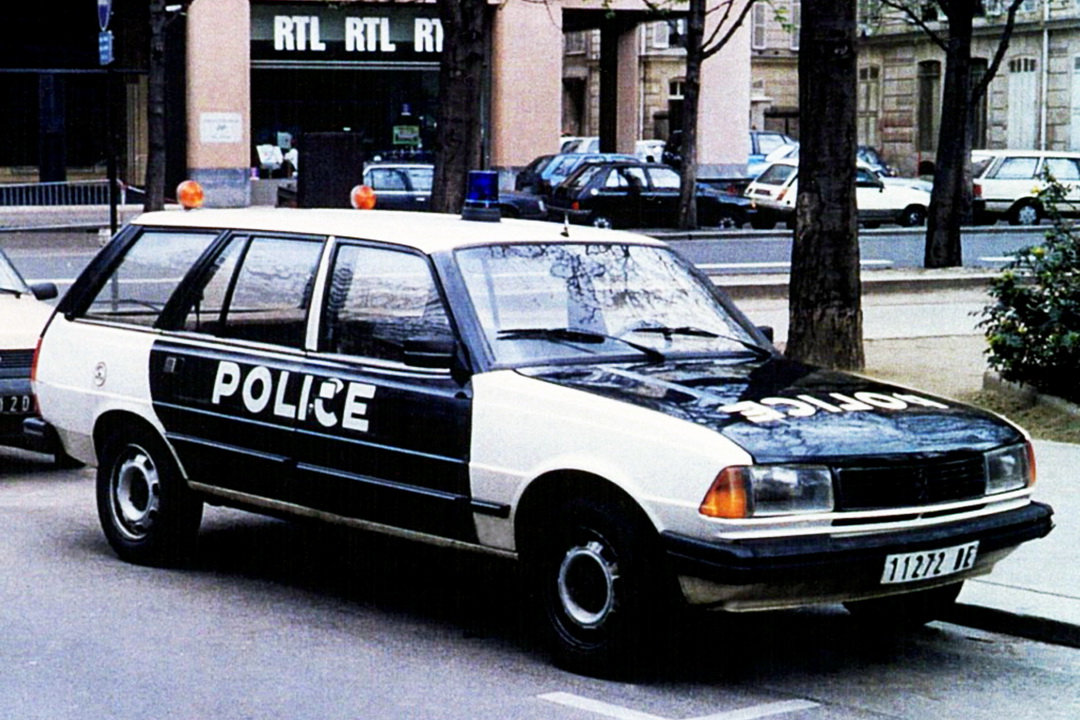 Peugeot 305 Police nationale