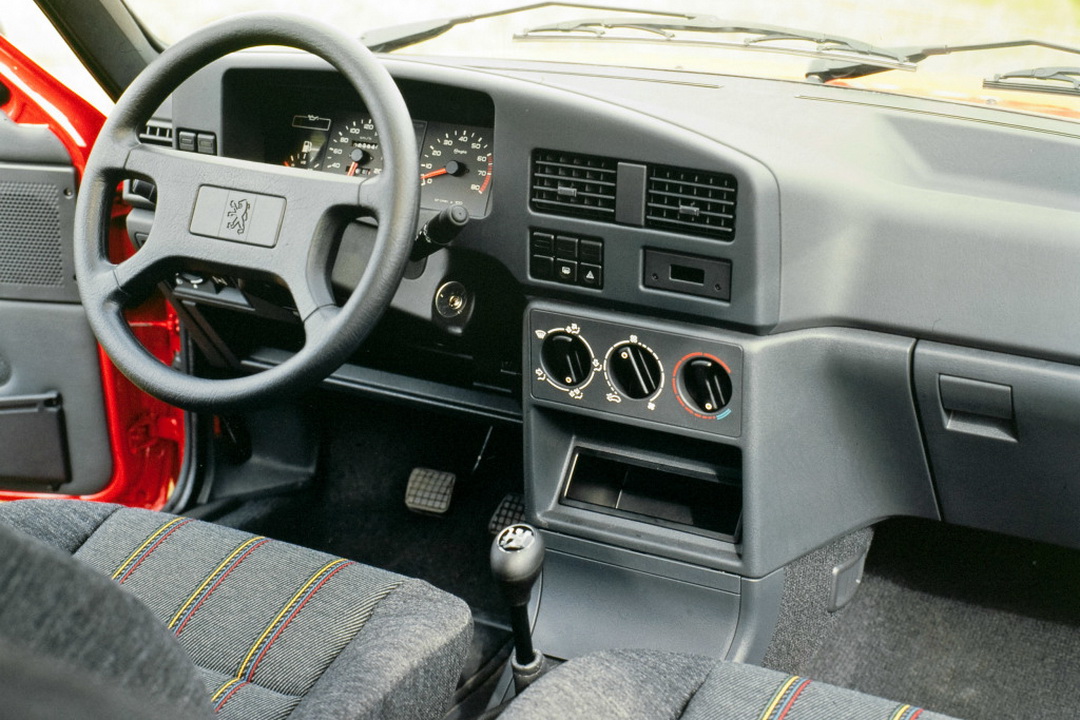 Interior Peugeot 309 SX