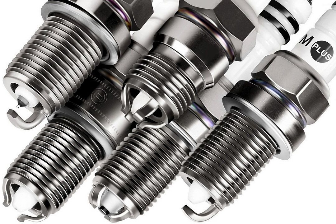 Multi-electrode spark plugs for different engines