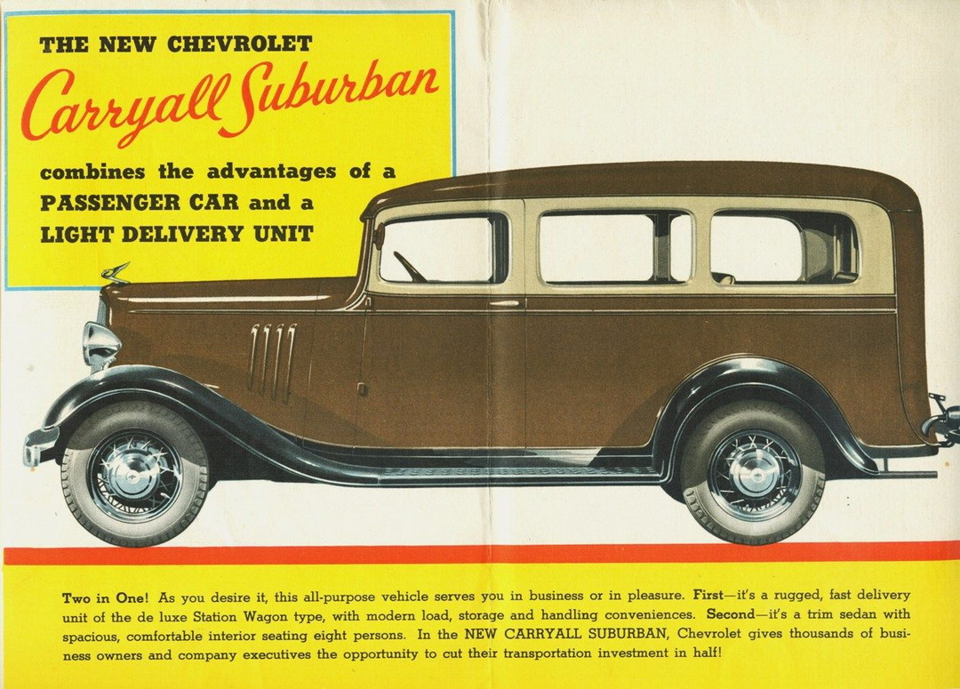 Spread of the Chevrolet Carryall Suburban advertising booklet
